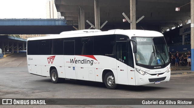 Wendling Transportes Coletivos 12044 na cidade de Porto Alegre, Rio Grande do Sul, Brasil, por Gabriel da Silva Ristow. ID da foto: 11820049.