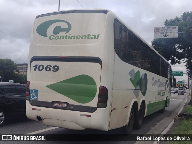 Viação Continental de Transportes 1069 na cidade de São Paulo, São Paulo, Brasil, por Rafael Lopes de Oliveira. ID da foto: 11823967.