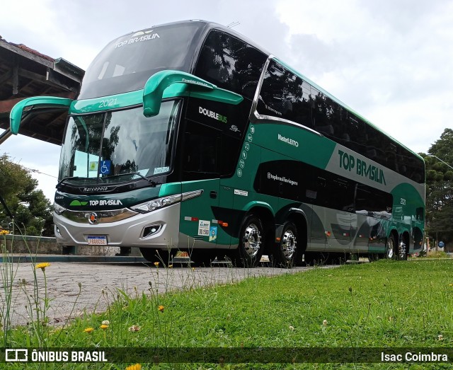 Top Brasilia 2021 na cidade de Campos do Jordão, São Paulo, Brasil, por Isac Coimbra. Número da foto: #11824352.