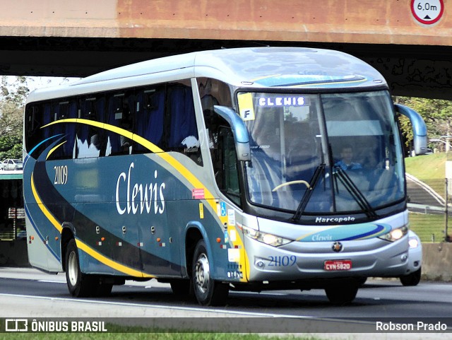 Viação Clewis 21109 na cidade de São José dos Campos, São Paulo, Brasil, por Robson Prado. Número da foto: #11831364.