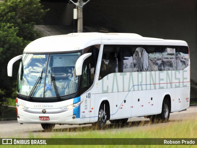 Auto Viação Catarinense 3351 na cidade de São José dos Campos, São Paulo, Brasil, por Robson Prado. Número da foto: #11831456.