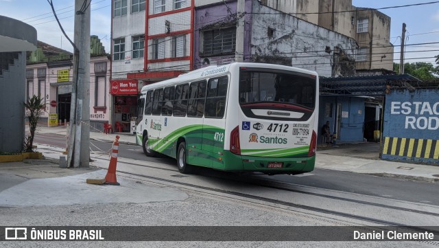 Viação Piracicabana Santos 4712 na cidade de Santos, São Paulo, Brasil, por Daniel Clemente. Número da foto: #11829793.