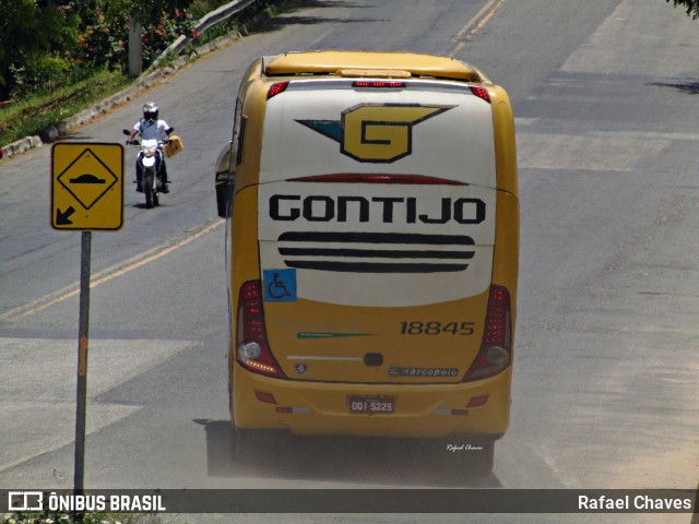 Empresa Gontijo de Transportes 18845 na cidade de Itapetinga, Bahia, Brasil, por Rafael Chaves. ID da foto: 11829586.