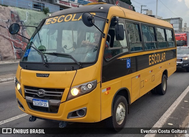 Prefeitura Municipal de Carlos Chagas SIW5F15 na cidade de Cariacica, Espírito Santo, Brasil, por Everton Costa Goltara. Número da foto: #11830512.