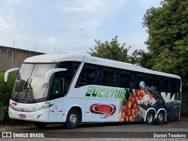 Eucatur - Empresa União Cascavel de Transportes e Turismo 4926 na cidade de Uberlândia, Minas Gerais, Brasil, por Daniel Teodoro. ID da foto: 11830782.