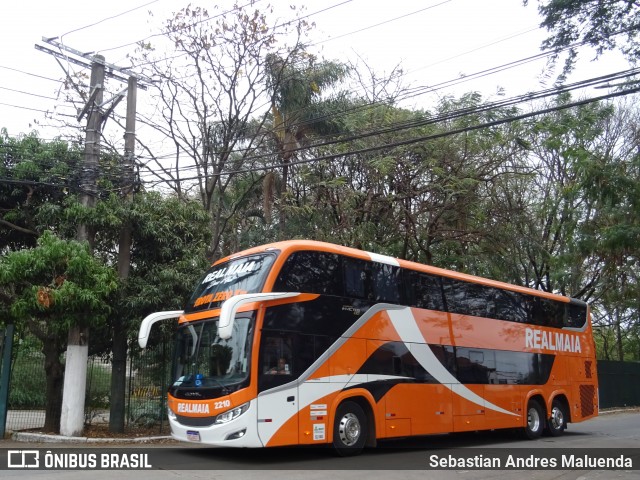 RealMaia Turismo e Cargas 2210 na cidade de Tietê, São Paulo, Brasil, por Sebastian Andres Maluenda. Número da foto: #11830691.