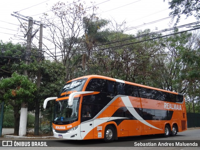 RealMaia Turismo e Cargas 2210 na cidade de Tietê, São Paulo, Brasil, por Sebastian Andres Maluenda. ID da foto: 11830691.