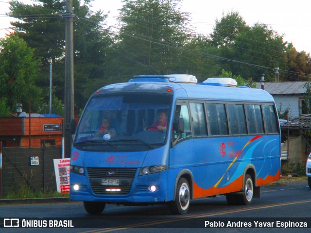 Buses Coñaripe 61 na cidade de Villarrica, Cautín, Araucanía, Chile, por Pablo Andres Yavar Espinoza. ID da foto: 11830968.