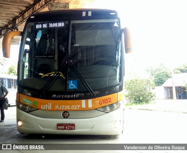 UTIL - União Transporte Interestadual de Luxo 6102 na cidade de Valença, Rio de Janeiro, Brasil, por Vanderson de Oliveira Duque. ID da foto: 11829465.