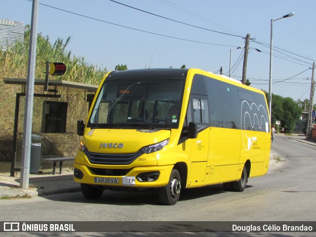 TST - Transportes Sul do Tejo 2021 na cidade de Almada, Setúbal, Portugal, por Douglas Célio Brandao. ID da foto: 11748429.