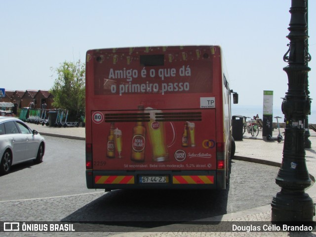 Companhia Carris de Ferro de Lisboa 2259 na cidade de Lisbon, Lisbon, Portugal, por Douglas Célio Brandao. Número da foto: #11750193.