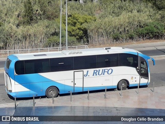 Autocares Julián Rufo 7505 na cidade de Almada, Setúbal, Portugal, por Douglas Célio Brandao. ID da foto: 11748218.