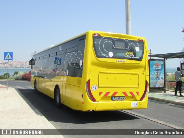 TST - Transportes Sul do Tejo 2297 na cidade de Almada, Setúbal, Portugal, por Douglas Célio Brandao. Número da foto: #11750126.