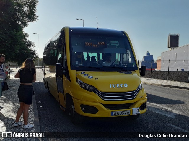 TST - Transportes Sul do Tejo 2022 na cidade de Almada, Setúbal, Portugal, por Douglas Célio Brandao. ID da foto: 11748269.