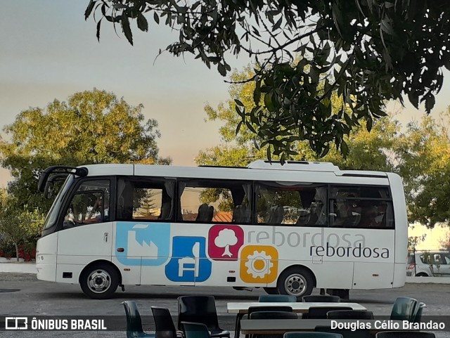 Autocarros sem Identificação Rebordosa na cidade de Almada, Setúbal, Portugal, por Douglas Célio Brandao. ID da foto: 11748303.