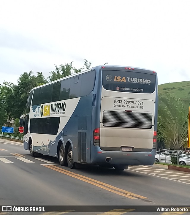 Isa Turismo 2220 na cidade de Engenheiro Caldas, Minas Gerais, Brasil, por Wilton Roberto. ID da foto: 11753412.