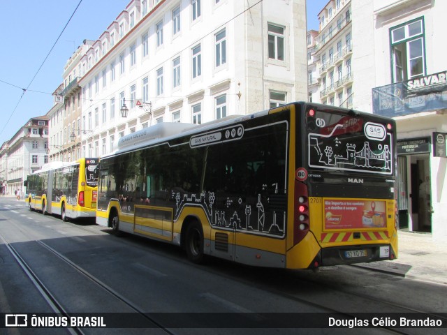 Companhia Carris de Ferro de Lisboa 2701 na cidade de Lisbon, Lisbon, Portugal, por Douglas Célio Brandao. ID da foto: 11753121.