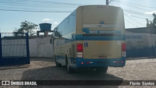 Viação Novo Horizonte 1033311 na cidade de Barra da Estiva, Bahia, Brasil, por Flávio  Santos. Número da foto: #11752067.