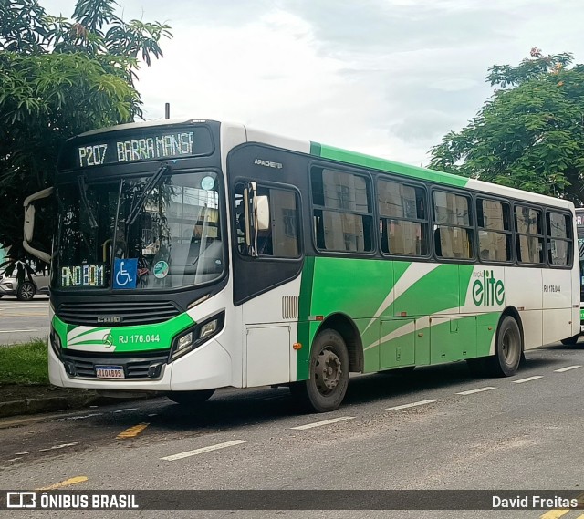 Viação Elite RJ 176.044 na cidade de Volta Redonda, Rio de Janeiro, Brasil, por David Freitas. ID da foto: 11759058.