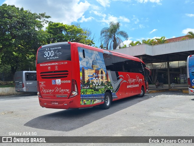 Empresa de Ônibus Pássaro Marron 5959 na cidade de Guaratinguetá, São Paulo, Brasil, por Érick Zácaro Cabral. ID da foto: 11761157.