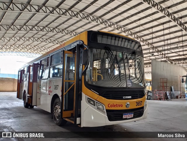 Coletivo Transportes 3657 na cidade de Caruaru, Pernambuco, Brasil, por Marcos Silva. Número da foto: #11762972.