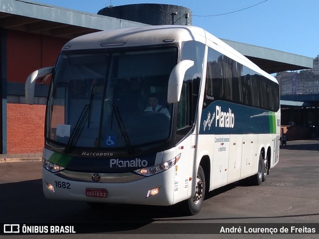 Planalto Transportes 1682 na cidade de Porto Alegre, Rio Grande do Sul, Brasil, por André Lourenço de Freitas. ID da foto: 11762958.