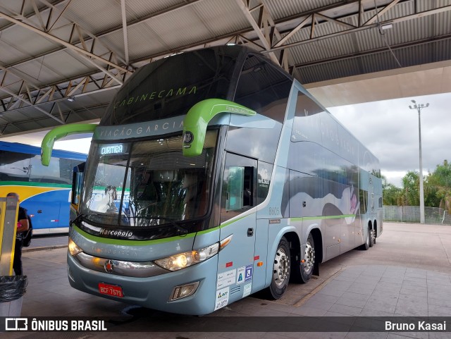 Viação Garcia 8605 na cidade de Curitiba, Paraná, Brasil, por Bruno Kasai. ID da foto: 11765667.