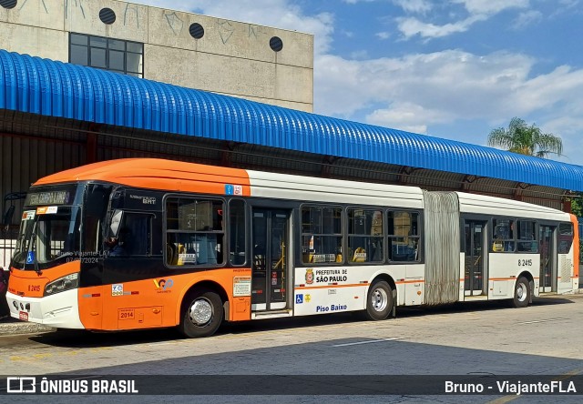 Viação Gato Preto 8 2415 na cidade de São Paulo, São Paulo, Brasil, por Bruno - ViajanteFLA. ID da foto: 11765701.