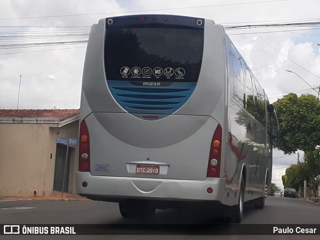 Ônibus Particulares S/N na cidade de Coroados, São Paulo, Brasil, por Paulo Cesar. Número da foto: #11764594.