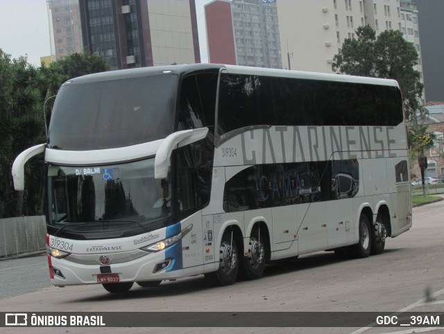 Auto Viação Catarinense 319304 na cidade de Curitiba, Paraná, Brasil, por GDC __39AM. Número da foto: #12451588.