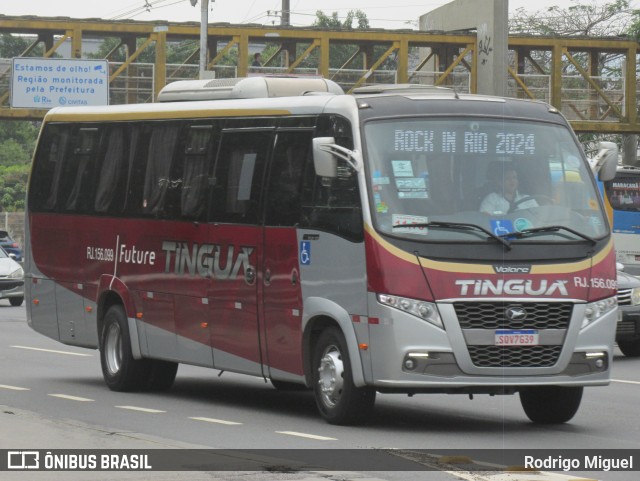 Transportadora Tinguá RJ 156.099 na cidade de Rio de Janeiro, Rio de Janeiro, Brasil, por Rodrigo Miguel. Número da foto: #12451871.