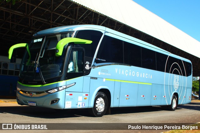 Viação Garcia 82035 na cidade de Arapongas, Paraná, Brasil, por Paulo Henrique Pereira Borges. Número da foto: #12452407.