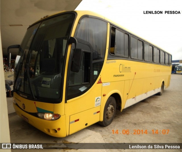 Viação Itapemirim 8221 na cidade de Caruaru, Pernambuco, Brasil, por Lenilson da Silva Pessoa. Número da foto: #12452782.