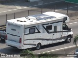 Motorhomes 3F47 na cidade de São João de Meriti, Rio de Janeiro, Brasil, por Victor Louro. Número da foto: #12450559.