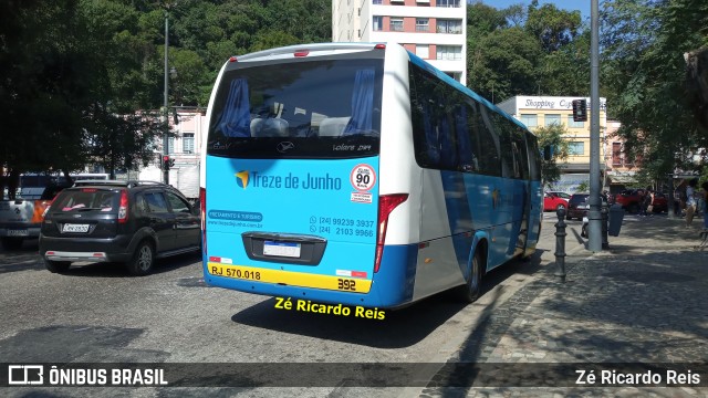 Viação Treze de Junho RJ 570.018 na cidade de Petrópolis, Rio de Janeiro, Brasil, por Zé Ricardo Reis. Número da foto: #12474355.