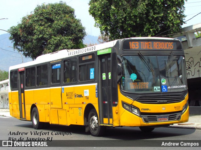 Real Auto Ônibus A41085 na cidade de Rio de Janeiro, Rio de Janeiro, Brasil, por Andrew Campos. Número da foto: #12477776.