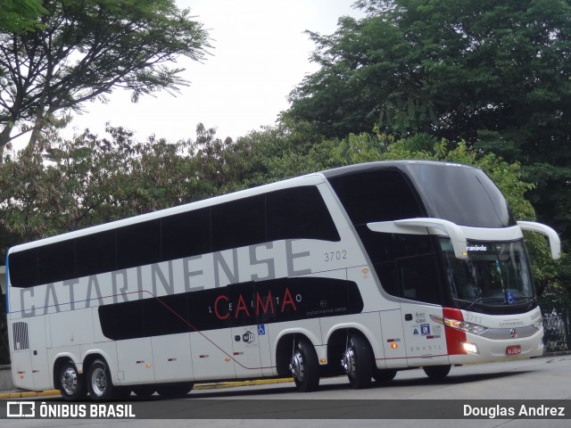 Auto Viação Catarinense 3702 na cidade de São Paulo, São Paulo, Brasil, por Douglas Andrez. Número da foto: #12479426.