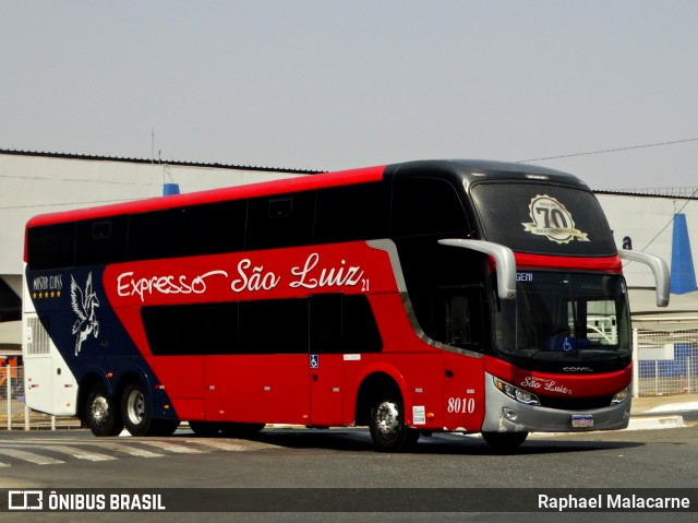 Expresso São Luiz 8010 na cidade de Goiânia, Goiás, Brasil, por Raphael Malacarne. Número da foto: #12479578.