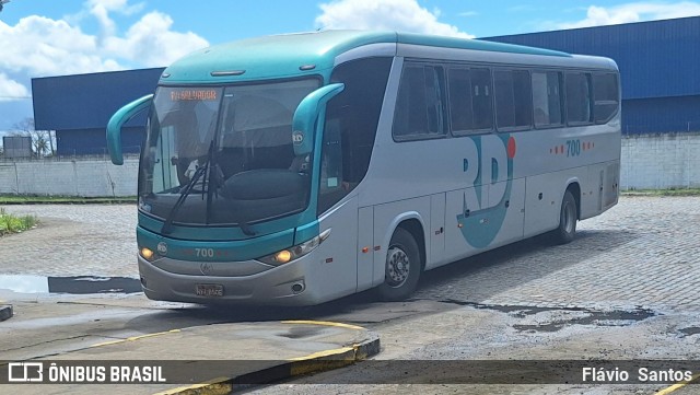 RD Transportes 700 na cidade de Cruz das Almas, Bahia, Brasil, por Flávio  Santos. Número da foto: #12478397.