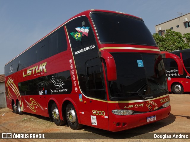 Listur 9000 na cidade de Trindade, Goiás, Brasil, por Douglas Andrez. Número da foto: #12479375.