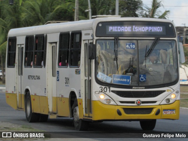Empresa Metropolitana 301 na cidade de Jaboatão dos Guararapes, Pernambuco, Brasil, por Gustavo Felipe Melo. Número da foto: #12477959.