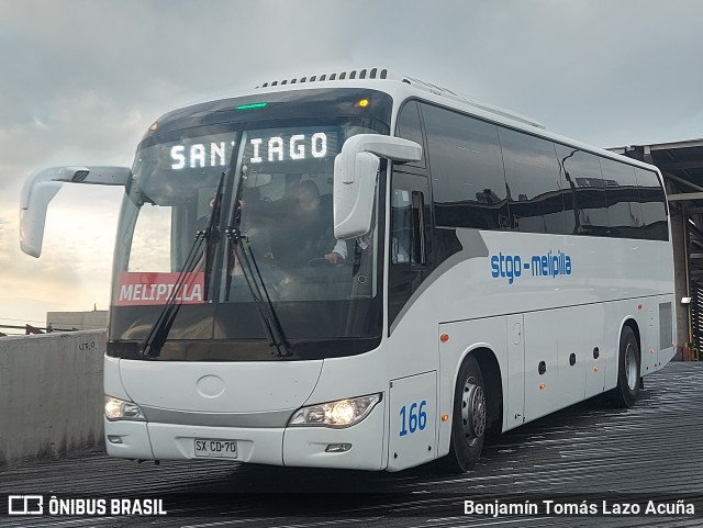 Autobuses Melipilla 166 na cidade de Estación Central, Santiago, Metropolitana de Santiago, Chile, por Benjamín Tomás Lazo Acuña. Número da foto: #12479932.