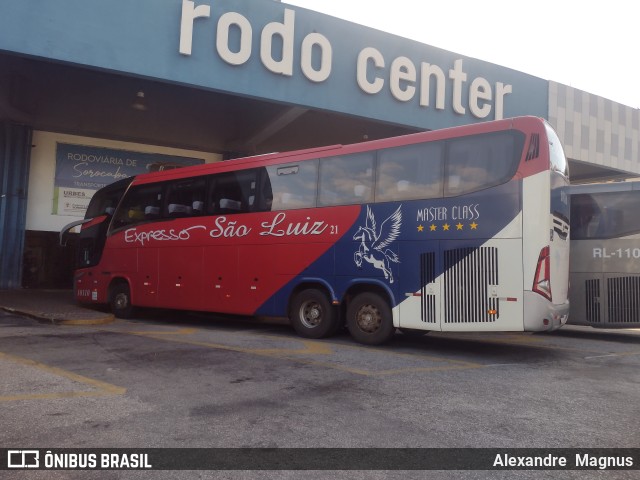 Expresso São Luiz 10110 na cidade de Sorocaba, São Paulo, Brasil, por Alexandre  Magnus. Número da foto: #12482847.