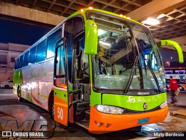 Rutas de Oro 50 na cidade de Rivera, Uruguai, por Maty Bardesio. Número da foto: #12481940.