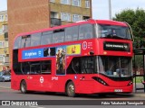 London General EE262 na cidade de Kingston upon Thames, Surrey, Inglaterra, por Fábio Takahashi Tanniguchi. Número da foto: #12481854.
