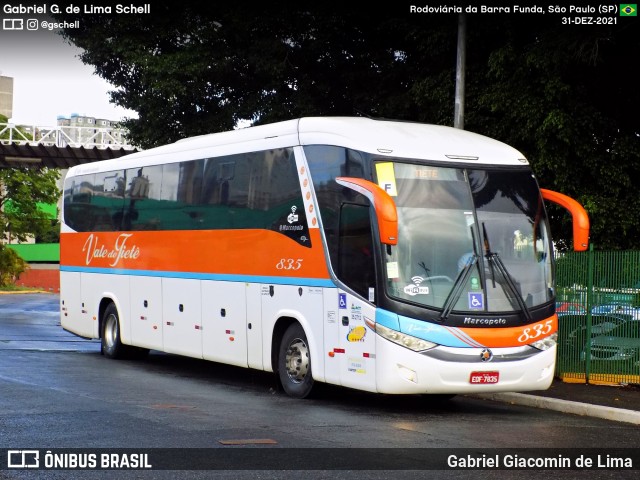 Viação Vale do Tietê 835 na cidade de São Paulo, São Paulo, Brasil, por Gabriel Giacomin de Lima. Número da foto: #12484771.
