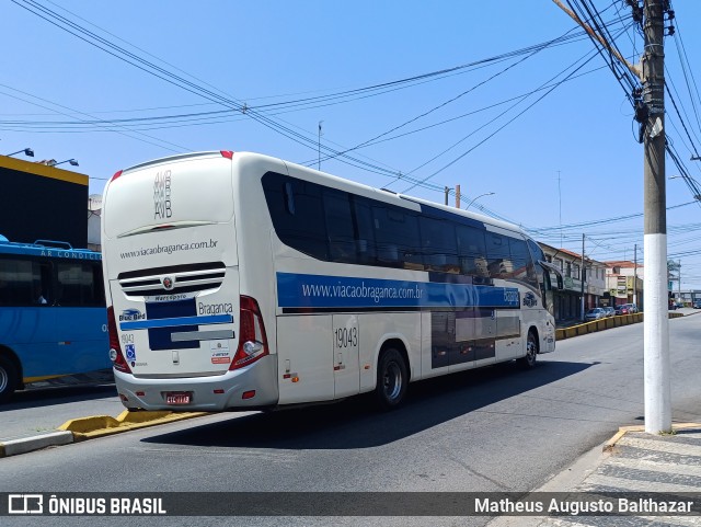 Auto Viação Bragança 19043 na cidade de Bragança Paulista, São Paulo, Brasil, por Matheus Augusto Balthazar. Número da foto: #12483372.
