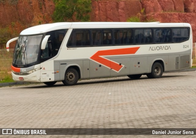 Viação Alvorada 824 na cidade de Guarapari, Espírito Santo, Brasil, por Daniel Junior Sena. Número da foto: #12485681.