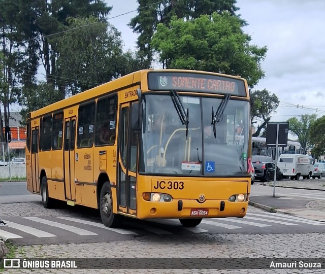 Expresso Azul JC303 na cidade de Curitiba, Paraná, Brasil, por Amauri Souza. Número da foto: #12483350.