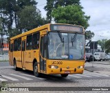 Expresso Azul JC303 na cidade de Curitiba, Paraná, Brasil, por Amauri Souza. Número da foto: #12483350.